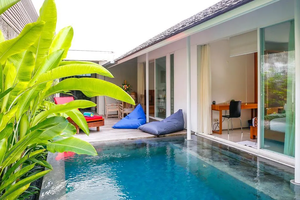 White Villa Seminyak  0*, Seminyak (Bali)